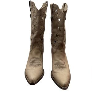 Durango Heeled Western distressed cream leather Boots size‎ 7